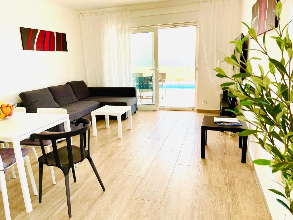 פרימוסטן Anapartments מראה חיצוני תמונה